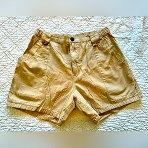Chubbies original 5.5” Khaki shorts XL
